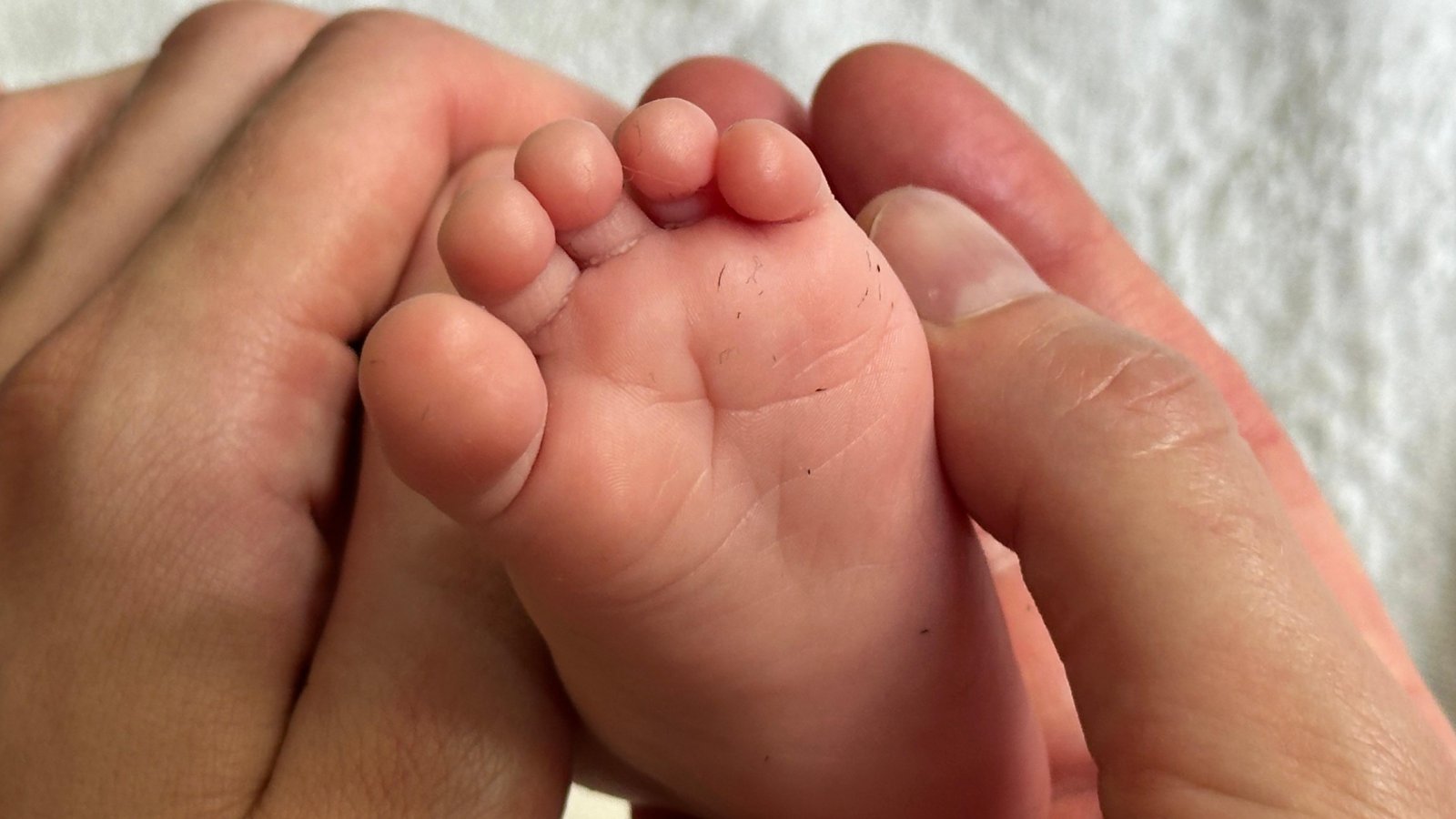 Berührung und Bewegung - Babymassage in Baar Berührung und Bewegung - Babymassage in Baar